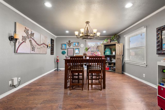 1204 Garland Street, Plainview, TX 79072