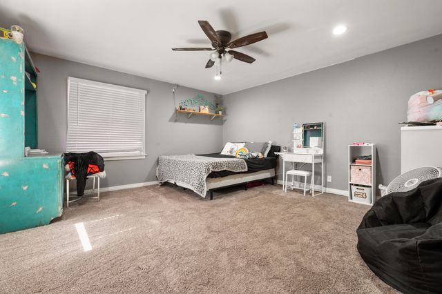 1204 Garland Street, Plainview, TX 79072