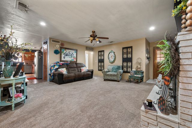 1204 Garland Street, Plainview, TX 79072