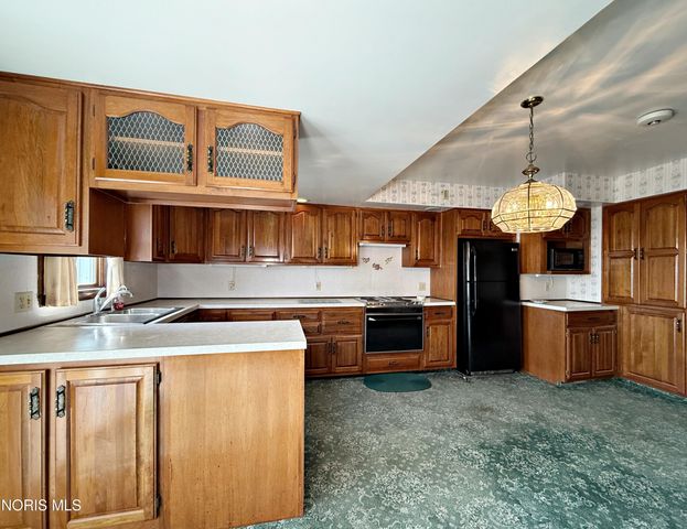 3392 Rd 6, Leipsic, OH 45856