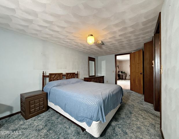 3392 Rd 6, Leipsic, OH 45856