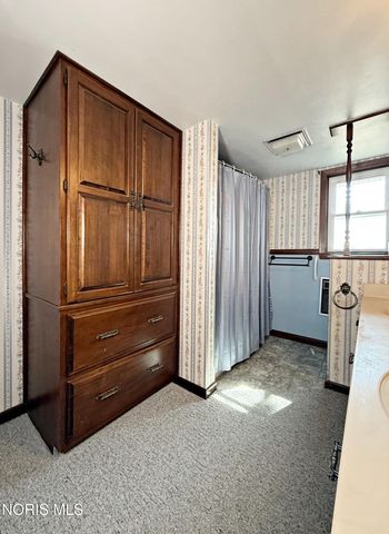 3392 Rd 6, Leipsic, OH 45856