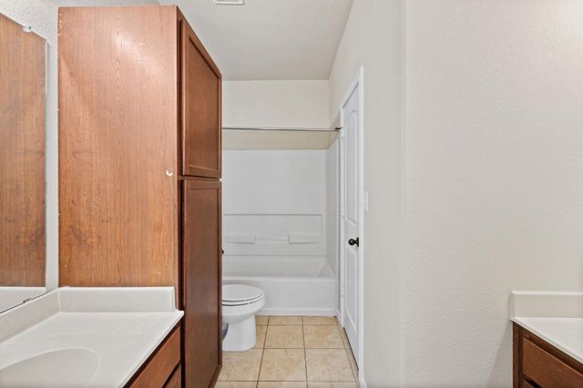 119 Creekside Villa DR, Kyle, TX 78640