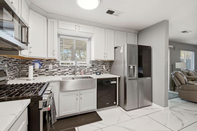 2944 Quail Pointe Drive NW, Albuquerque, NM 87120