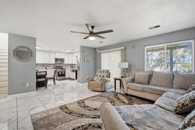 2944 Quail Pointe Drive NW, Albuquerque, NM 87120