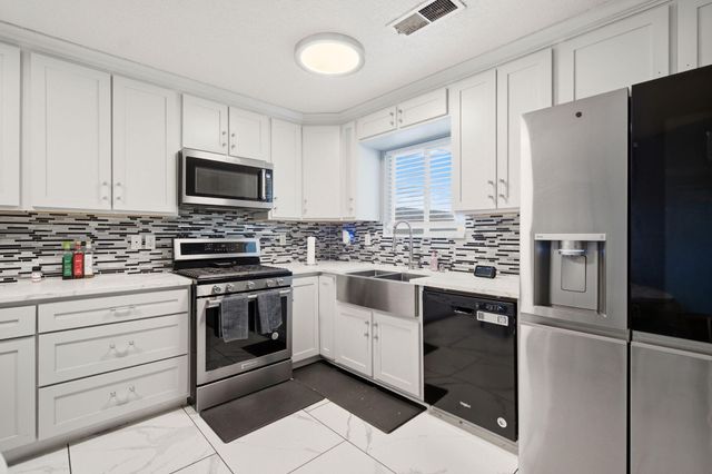 2944 Quail Pointe Drive NW, Albuquerque, NM 87120