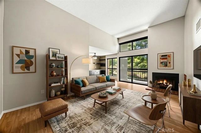 805 Temple Terrace 301, Los Angeles, CA 90042