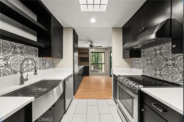 805 Temple Terrace 301, Los Angeles, CA 90042