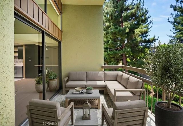 805 Temple Terrace 301, Los Angeles, CA 90042