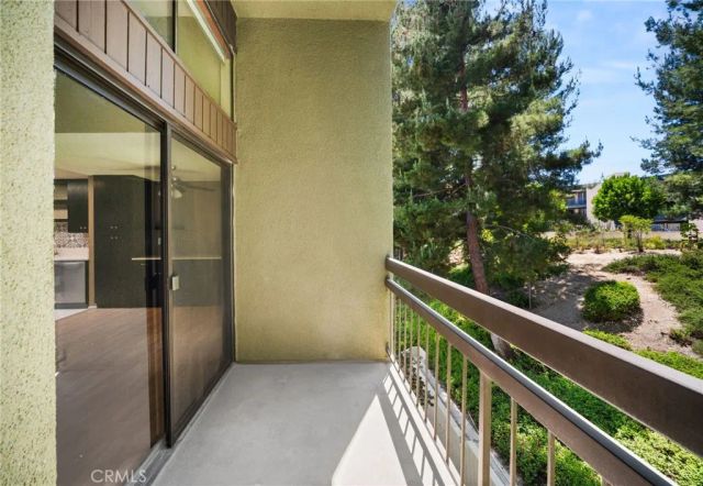 805 Temple Terrace 301, Los Angeles, CA 90042