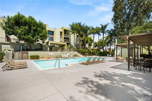 805 Temple Terrace 301, Los Angeles, CA 90042
