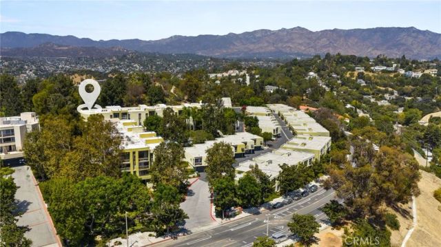 805 Temple Terrace 301, Los Angeles, CA 90042