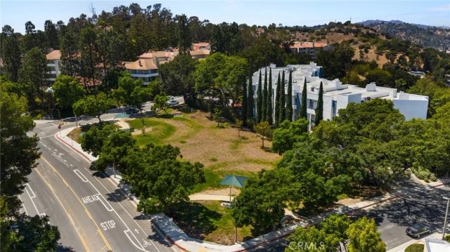 805 Temple Terrace 301, Los Angeles, CA 90042