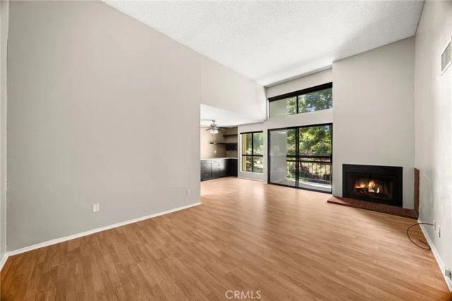 805 Temple Terrace 301, Los Angeles, CA 90042