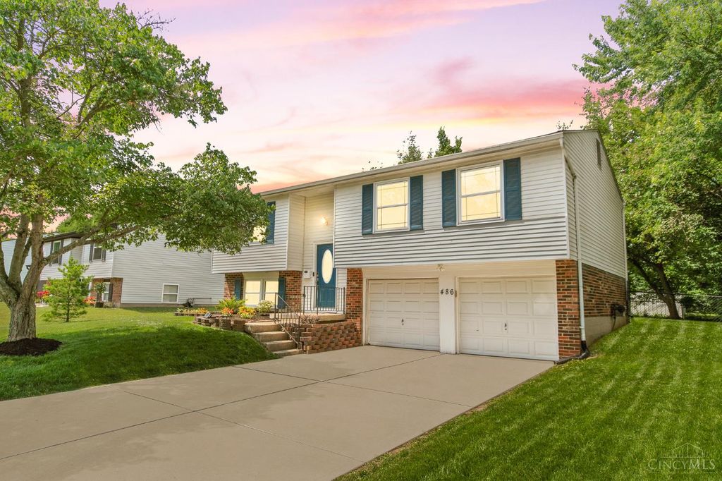 486 Brunswick Drive, Forest Park, OH 45240