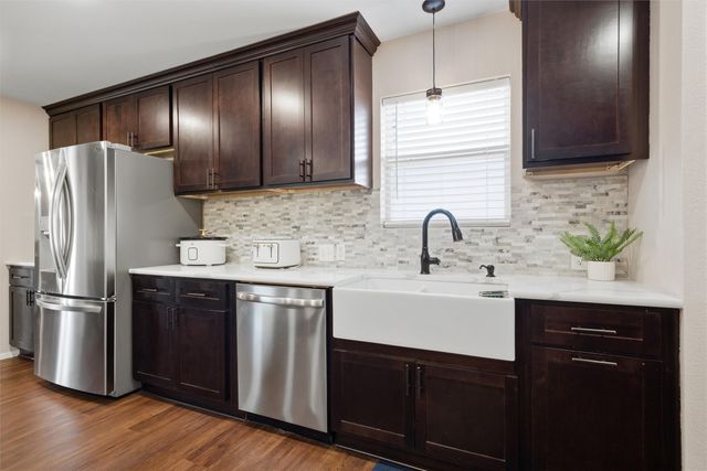 4301 Gram Lane, Bellmead, TX 76705