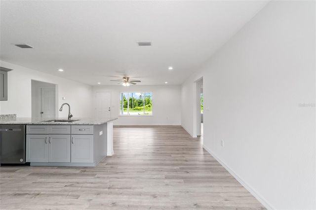 20661 SW MARINE BOULEVARD, Dunnellon, FL 34431