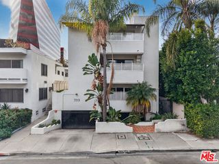 733 Huntley Drive, West Hollywood, CA 90069