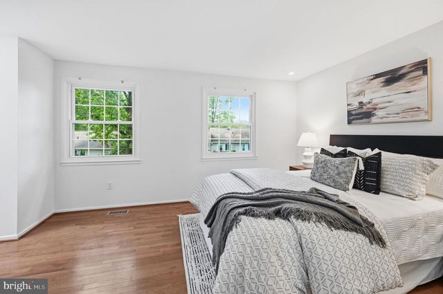 361 GUNDRY DR, Falls Church, VA 22046