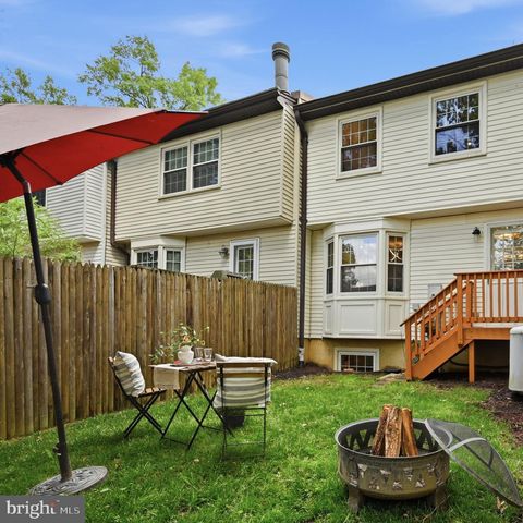 361 GUNDRY DR, Falls Church, VA 22046