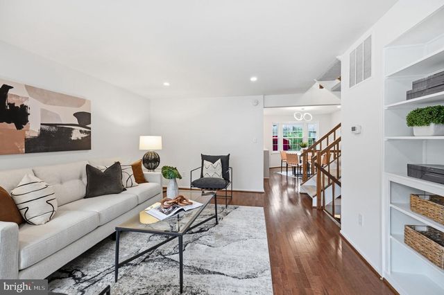 361 GUNDRY DR, Falls Church, VA 22046