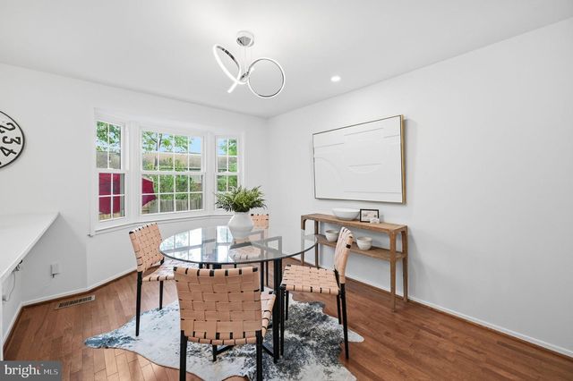 361 GUNDRY DR, Falls Church, VA 22046