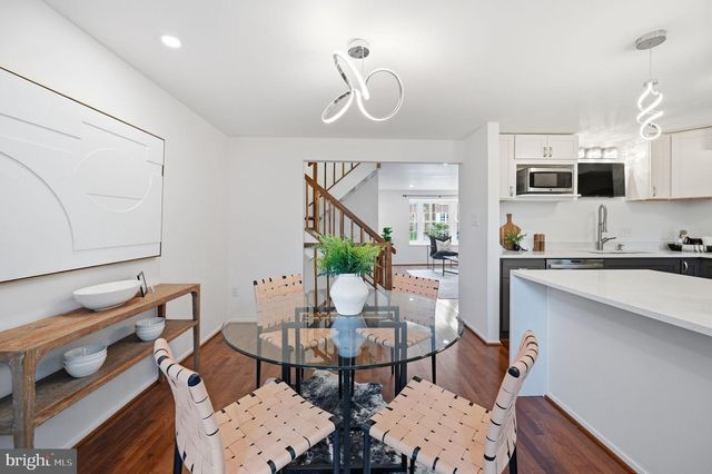 361 GUNDRY DR, Falls Church, VA 22046