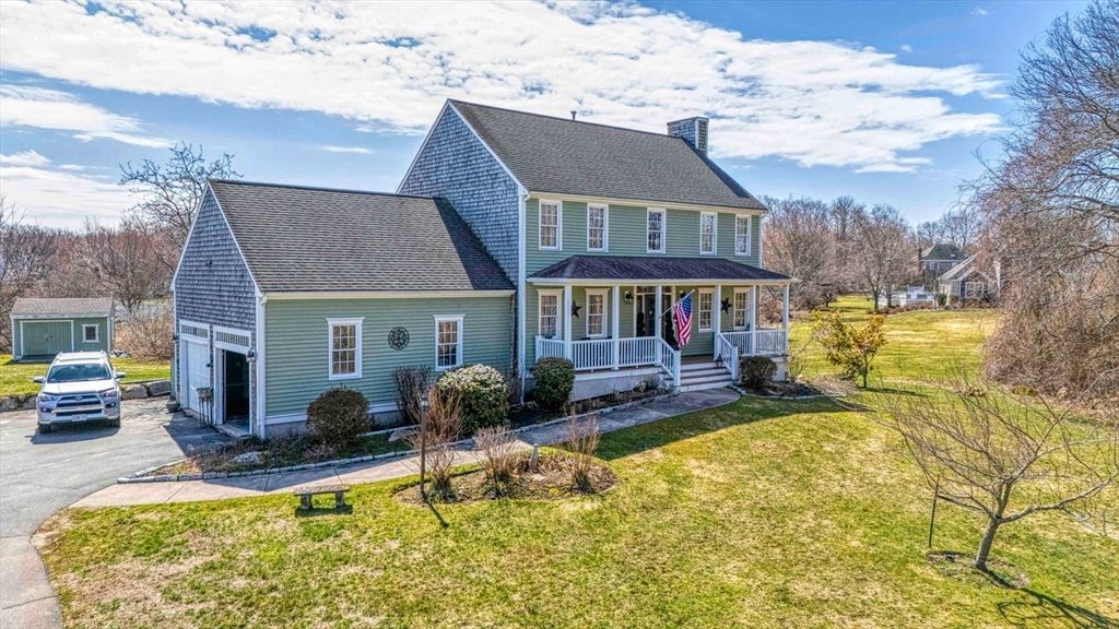 12 Old Pasture Ln, Westport, MA 02790