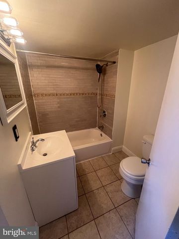 914 N 4TH ST, Philadelphia, PA 19123