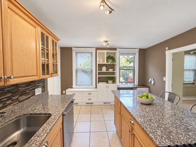 443 Main St 1, Boston, MA 02129