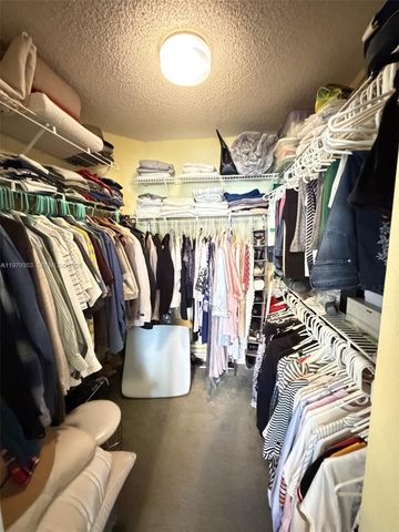 10840 NW 46th Dr, Coral Springs, FL 33076