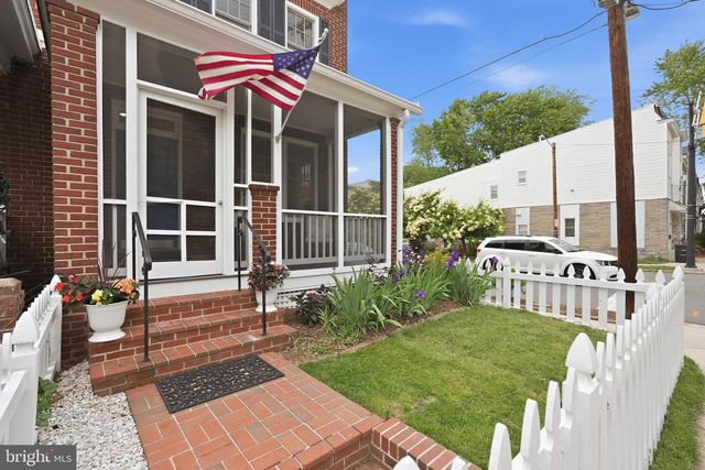636 N COLUMBUS ST, Alexandria, VA 22314