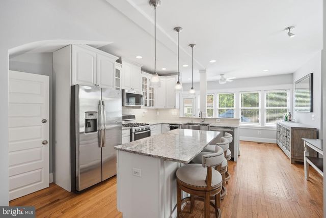 636 N COLUMBUS ST, Alexandria, VA 22314