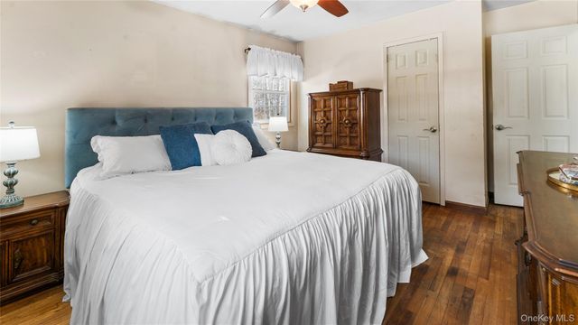 2880 Brookfield Drive, Yorktown Heights, NY 10598