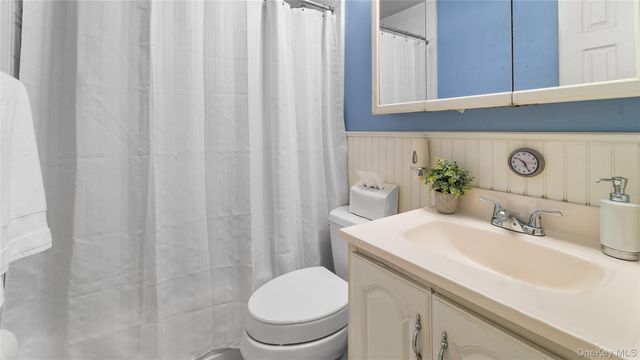 2880 Brookfield Drive, Yorktown Heights, NY 10598