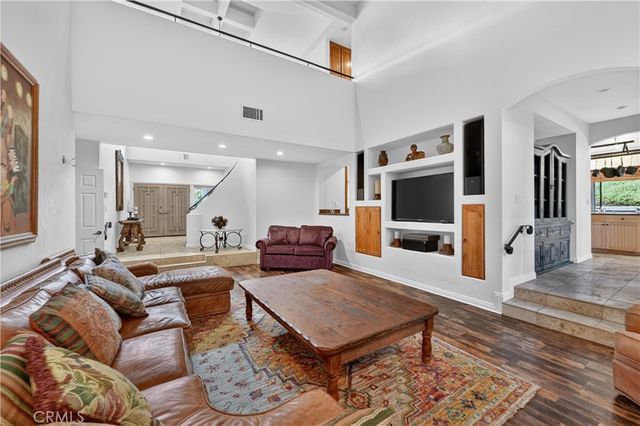 1128 N Avila, Orange, CA 92869