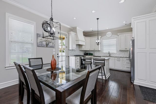 65 Wildwood Place Circle, Little Rock, AR 72223