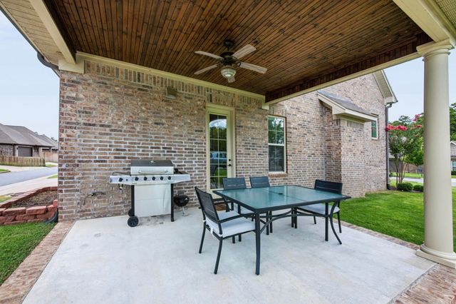 65 Wildwood Place Circle, Little Rock, AR 72223
