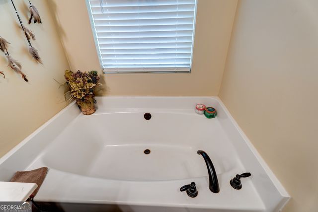 685 Chopped Oak Road, Ellijay, GA 30540