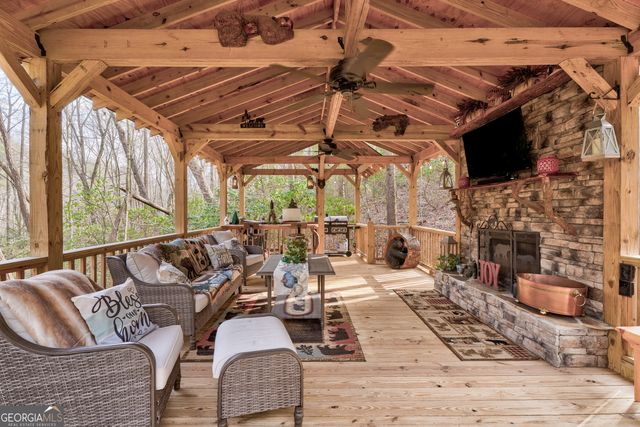 685 Chopped Oak Road, Ellijay, GA 30540