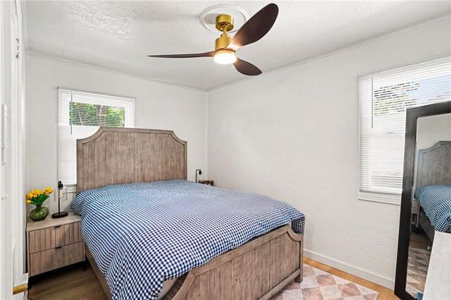 2504 NE 59th Terrace, Kansas City, MO 64118