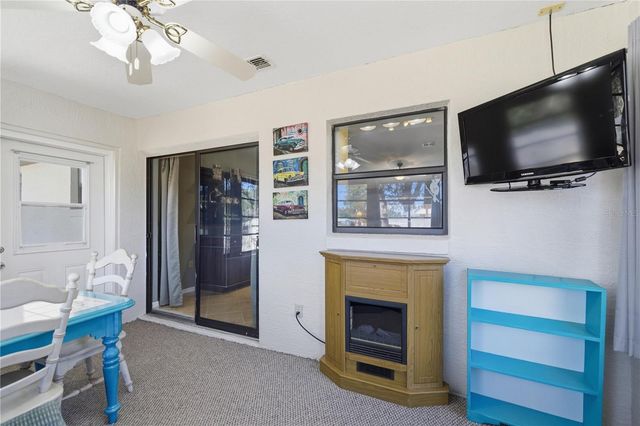 17757 SE 28TH LANE ROAD, Silver Springs, FL 34488