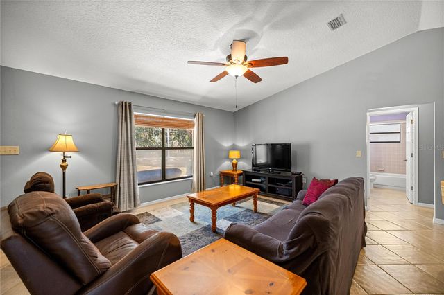 17757 SE 28TH LANE ROAD, Silver Springs, FL 34488