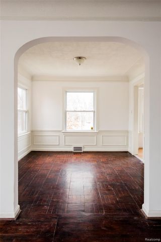 432 Eastlawn Street, Detroit, MI 48215