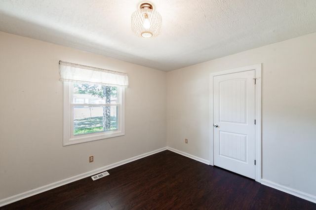 215 S Bell Street, Harlem, GA 30814