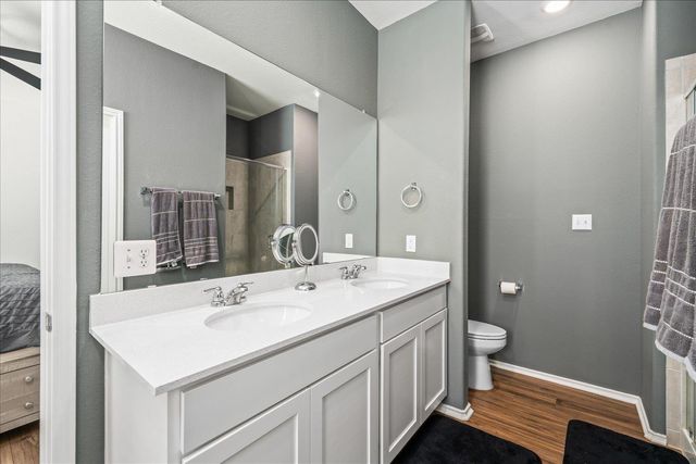1725 Cobblecrest LN, Leander, TX 78641