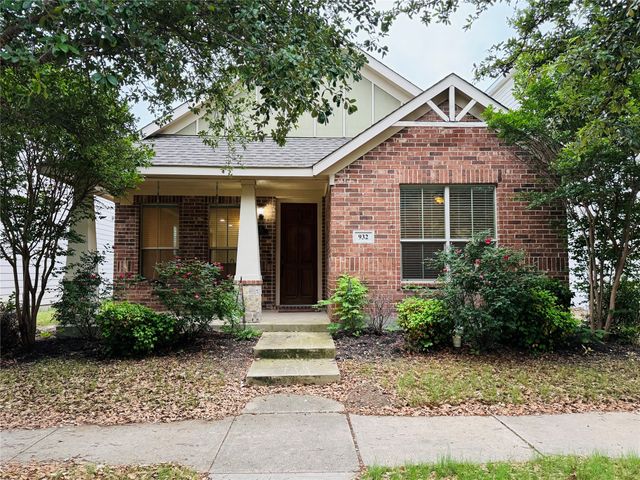 932 King George Lane, Savannah, TX 76227