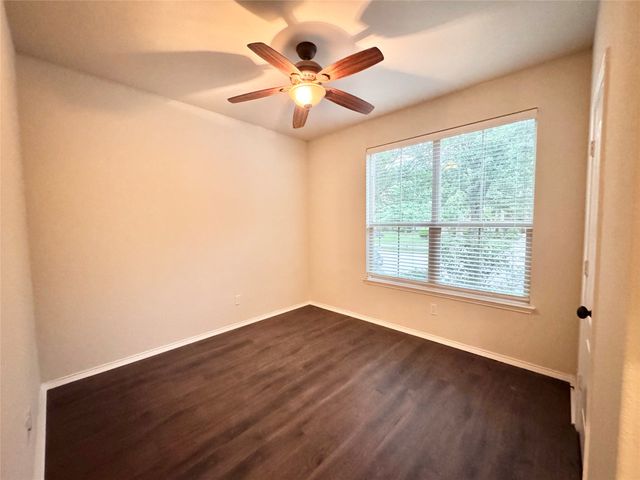 932 King George Lane, Savannah, TX 76227