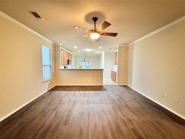 932 King George Lane, Savannah, TX 76227