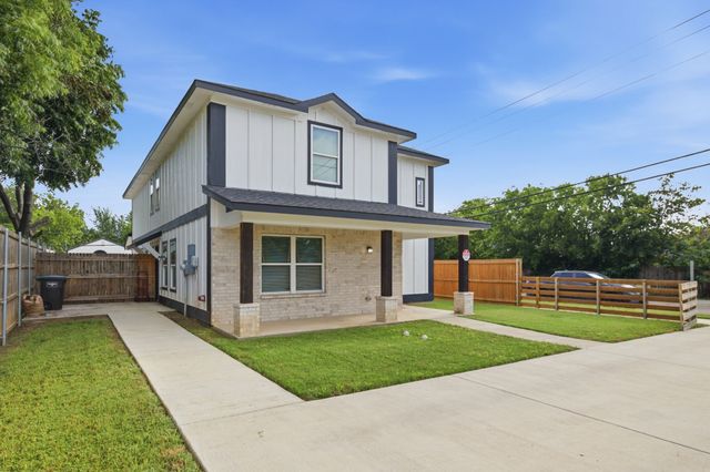 1632 E Arlington Avenue, Fort Worth, TX 76104